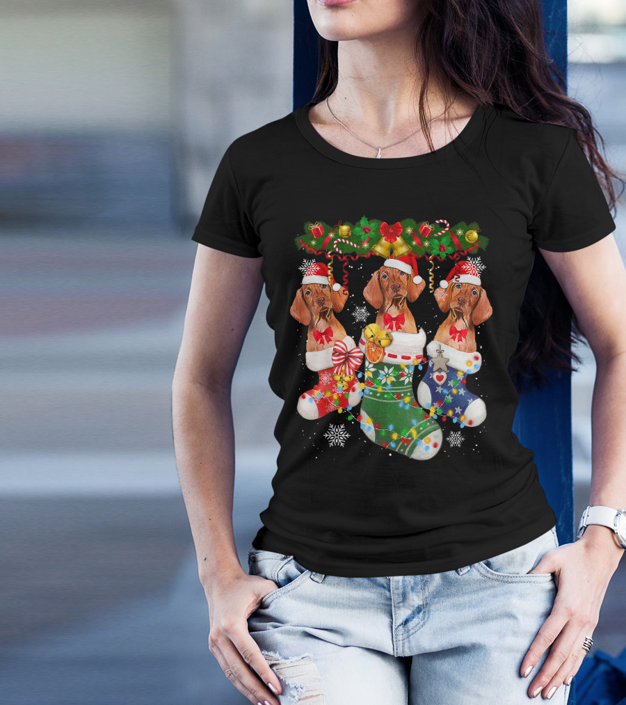 Vizsla Dogs In Christmas Stockings With Santa Hats And Holiday Decorations T-Shirt