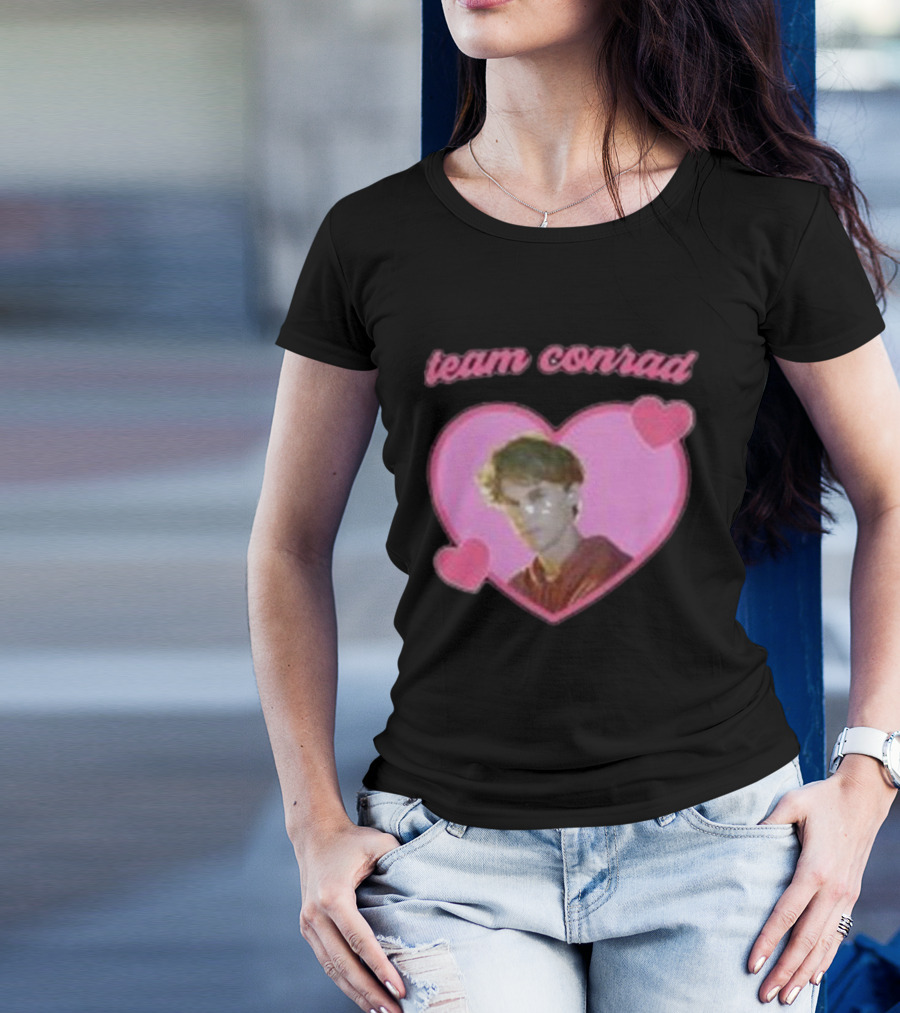 Team Conrad Heart Design Lembrar T-Shirt