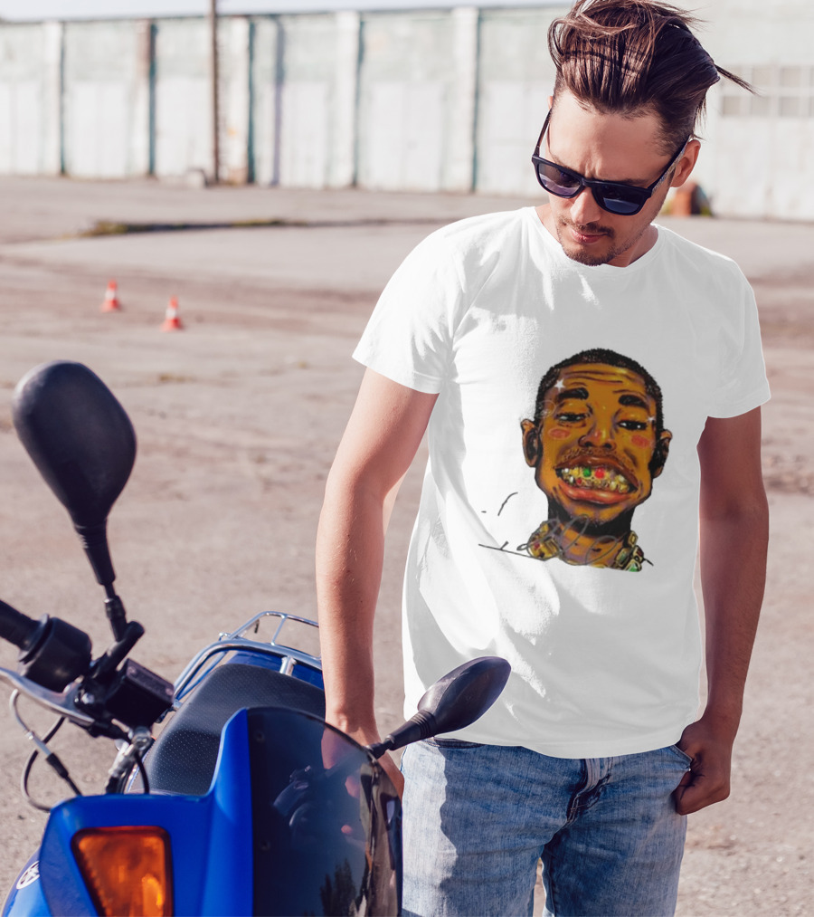 Vameee1 It’s The Way You Wear It Bold Cartoon Face T-Shirt
