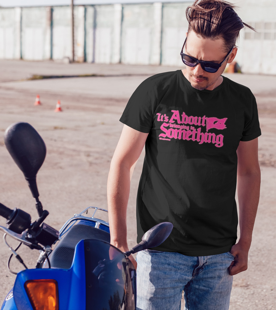 Cookiestraw Shop It’s About Belonging To Something Flag Motif T-Shirt