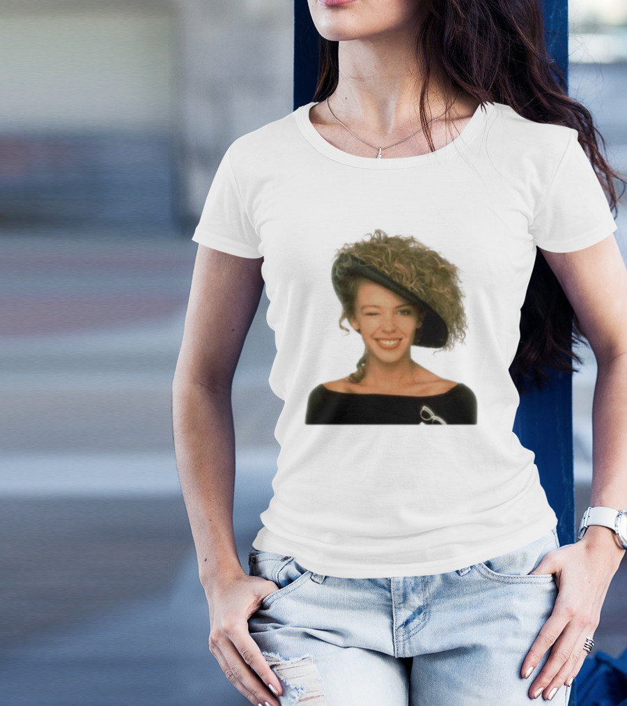 Kylie Store Kylie 88 Retro Winking T-Shirt