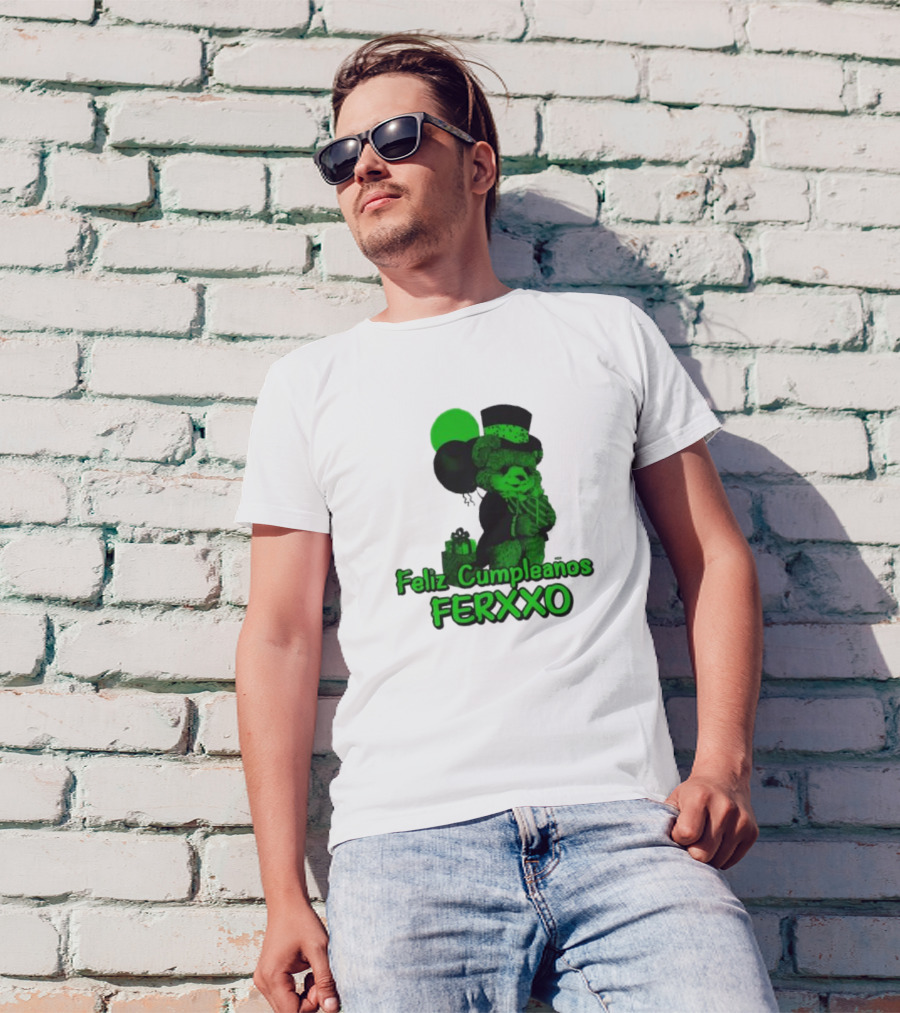 Feliz Cumpleaños Ferxxo Teddy Bear Green Balloons Black Top Hat T-Shirt
