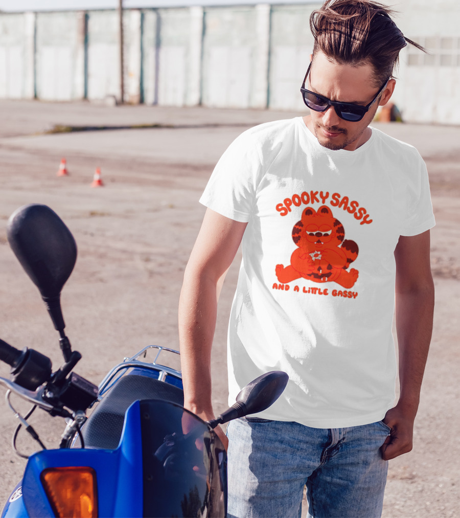 Spooky Sassy And A Little Gassy Halloween Cat Eating Candy T-Shirt
