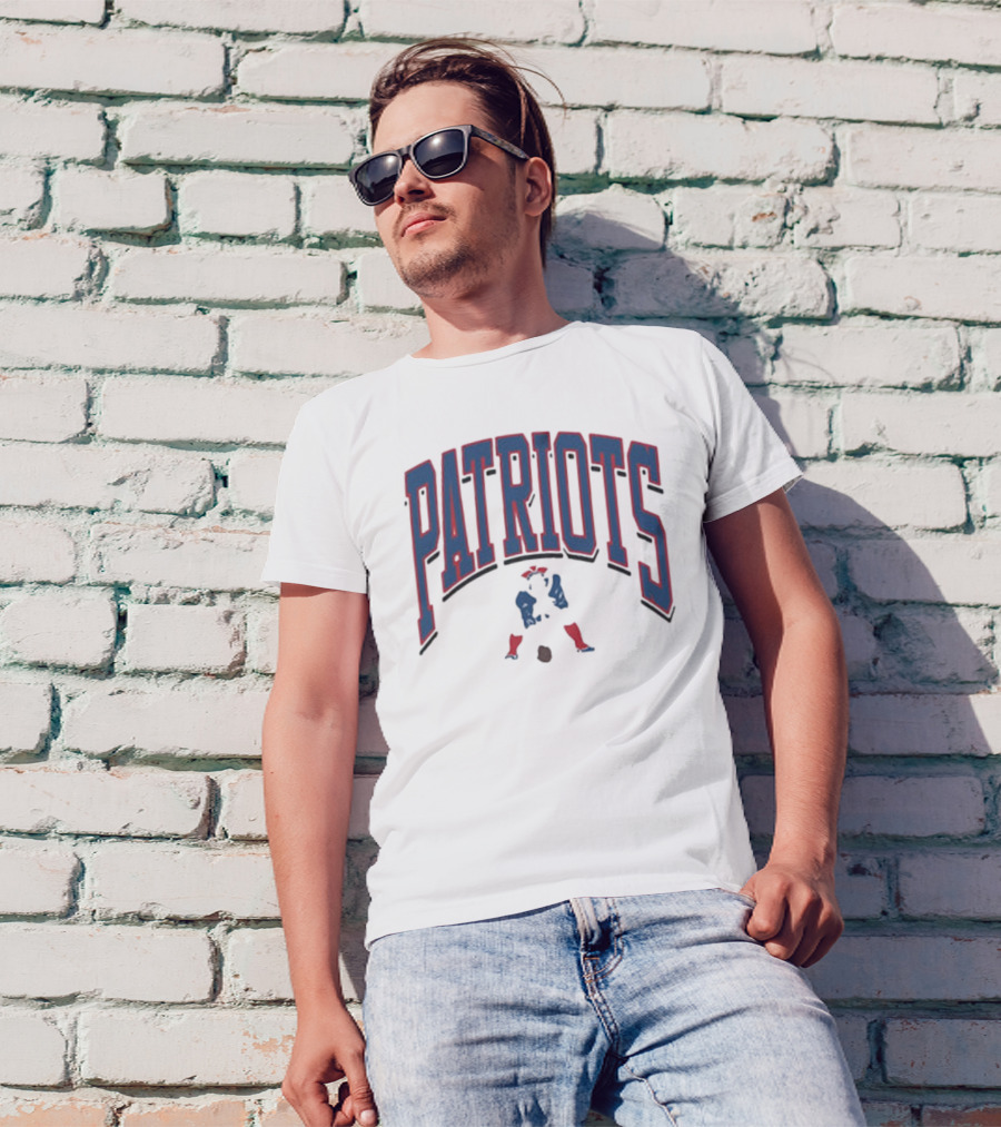 New England Patriots Patriotic Franklin Historic Walk Tall T-Shirt