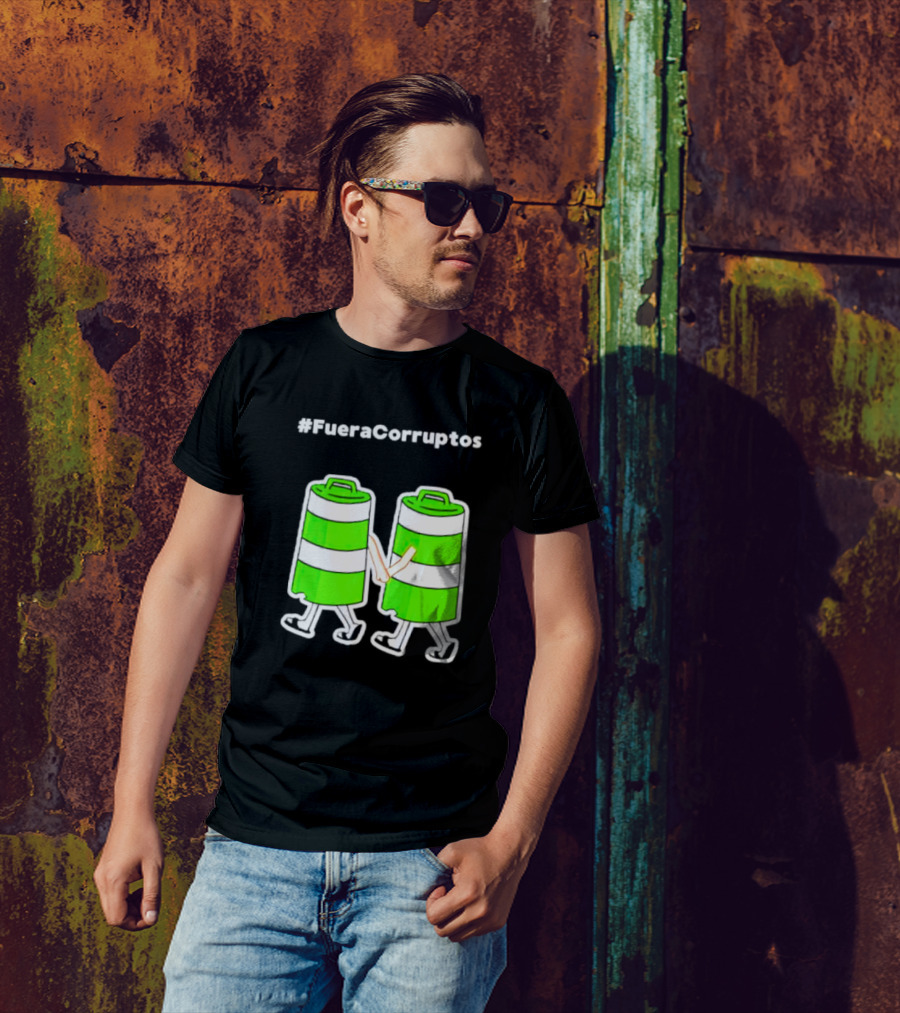 Paola Hurtado Uri Samayoa #Fueracorruptos Green Bins Handshake T-Shirt