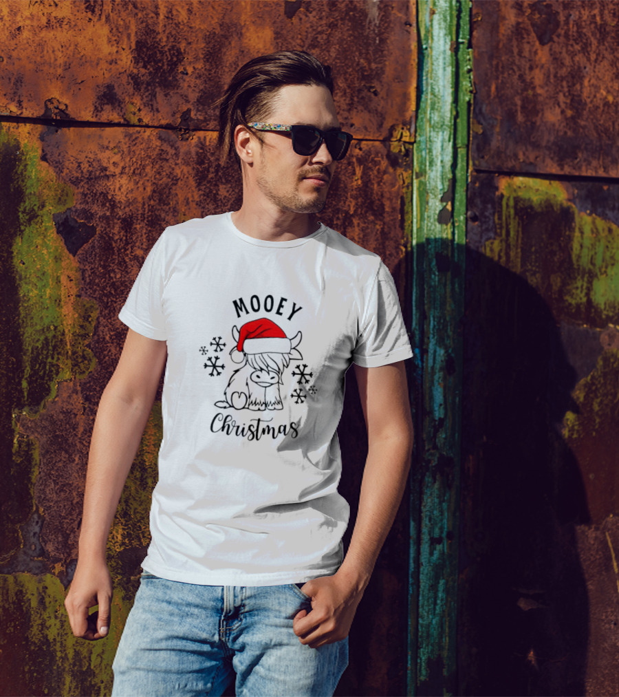 Mooey Christmas Santa Hat Snowflakes T-Shirt