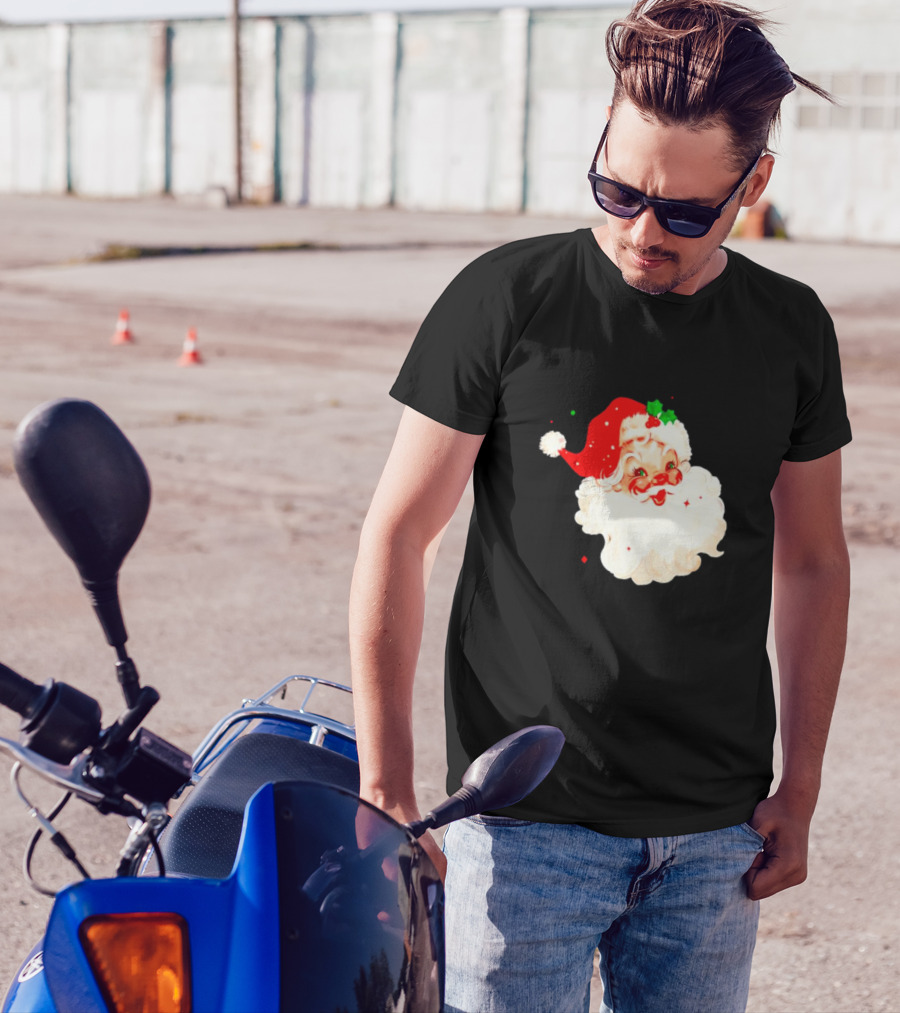 Santa Christmas Vintage Retro Style Holly Berries T-Shirt