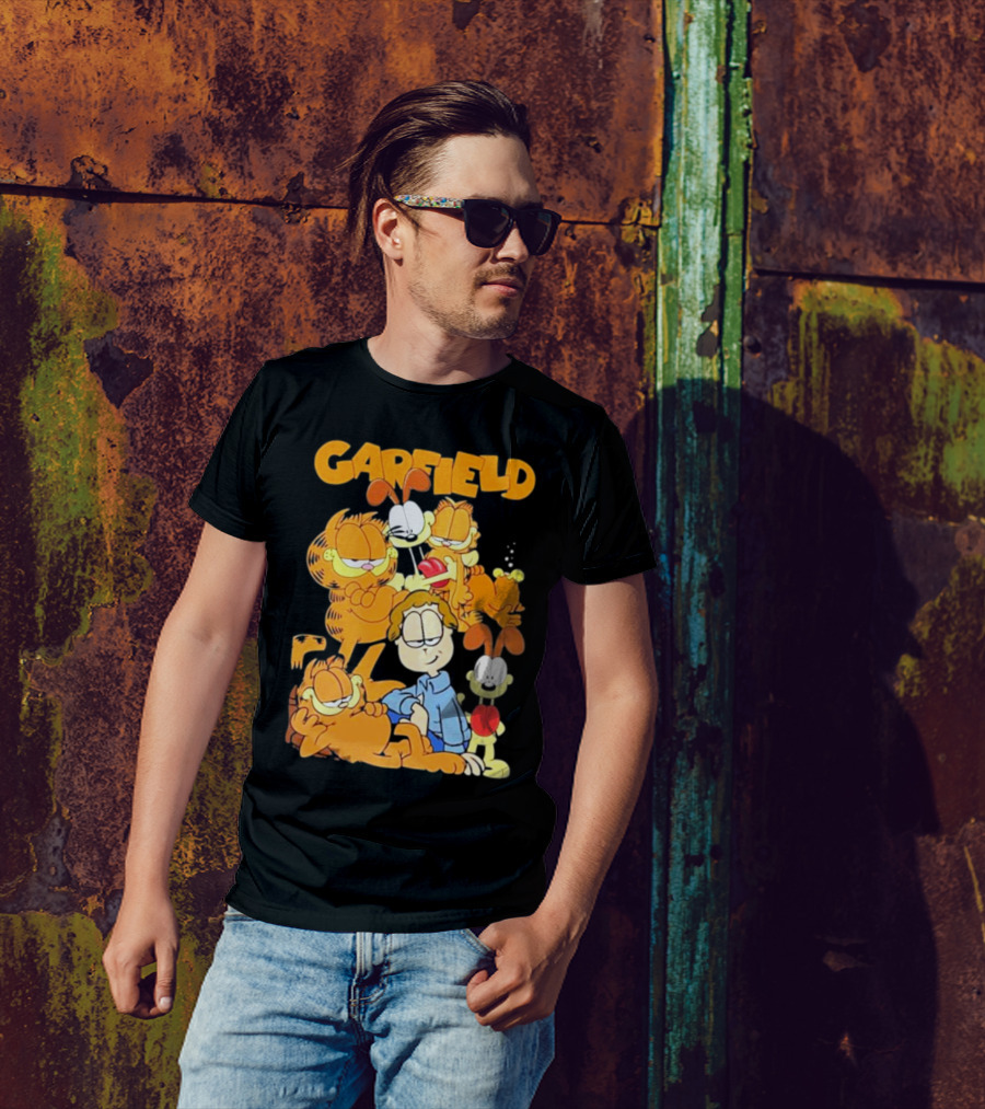 Garfield And Friends Group Character T-Shirt