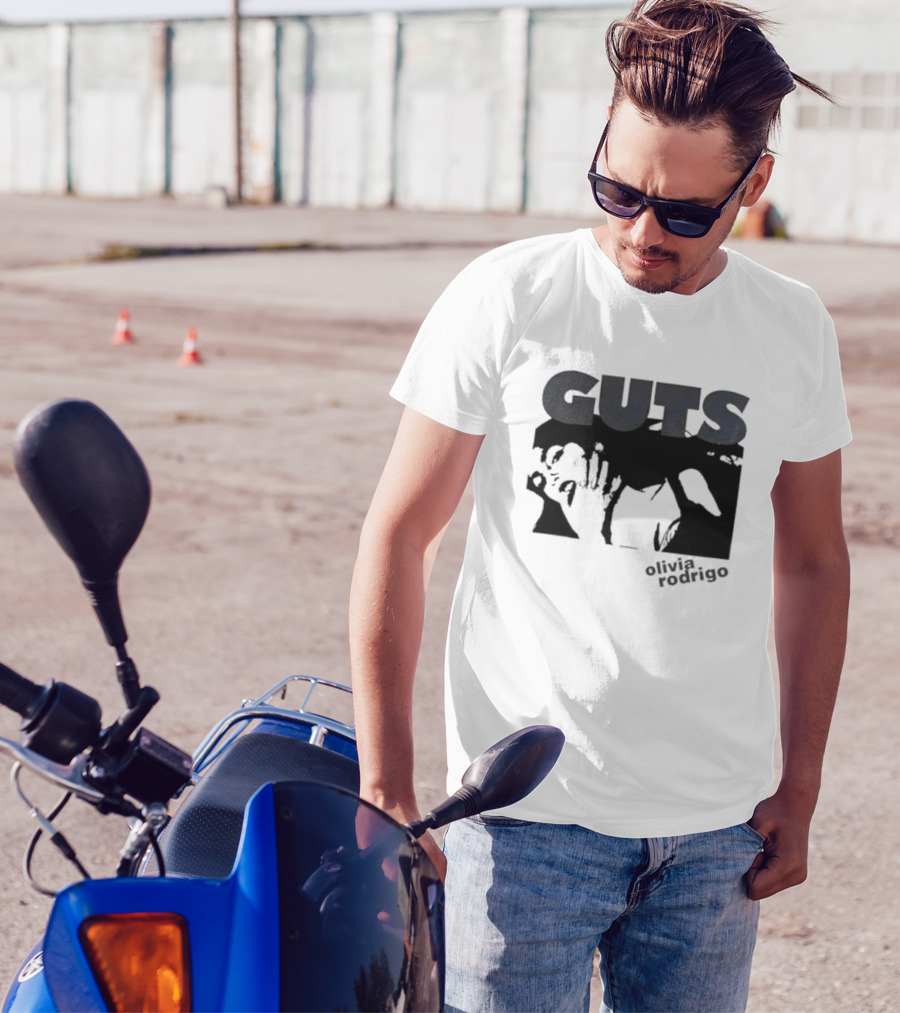 Guts Olivia Rodrigo Glittering T-Shirt