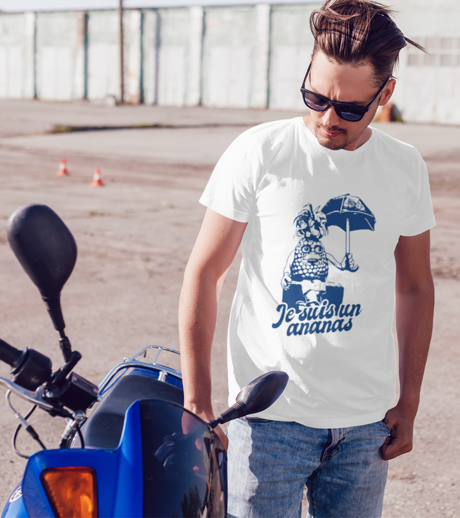 Je Suis Un Ananas Avec Parapluie Et Personnage Humoristique T-Shirt