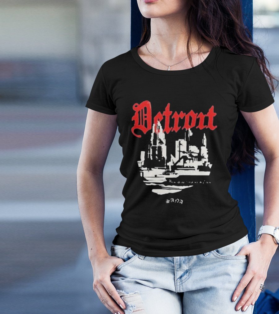 Distressed 3D Detroit Gothic Skyline T-Shirt