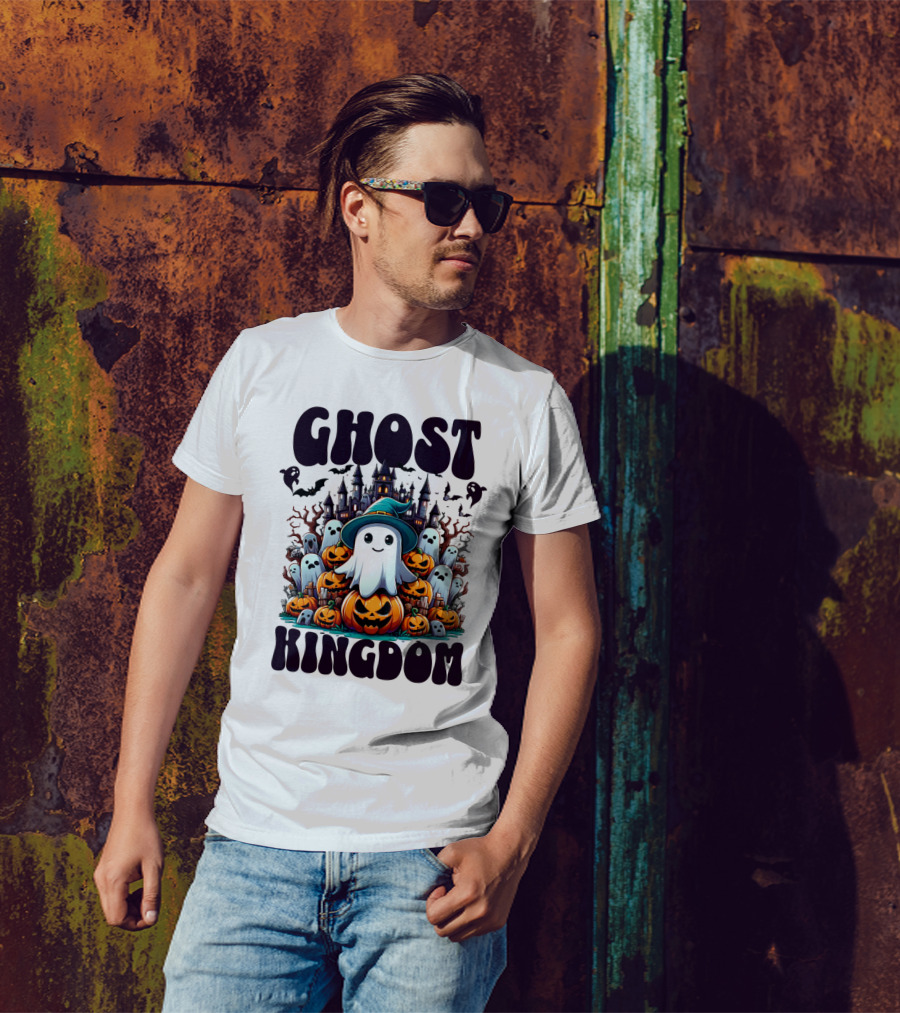 Ghost Kingdom Halloween Ghosts And Pumpkins Witches Hat Haunted Castle T-Shirt