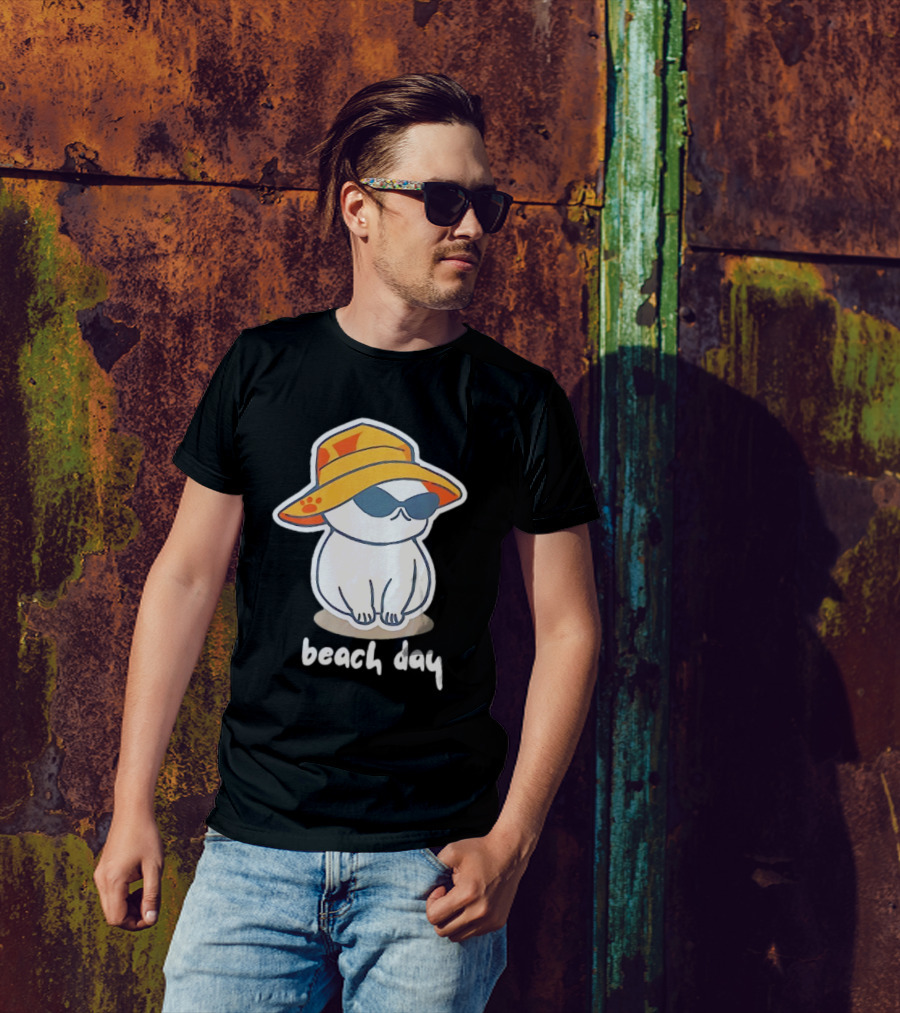 Cat Relaxing In Sunglasses And Hat For A Beach Day T-Shirt
