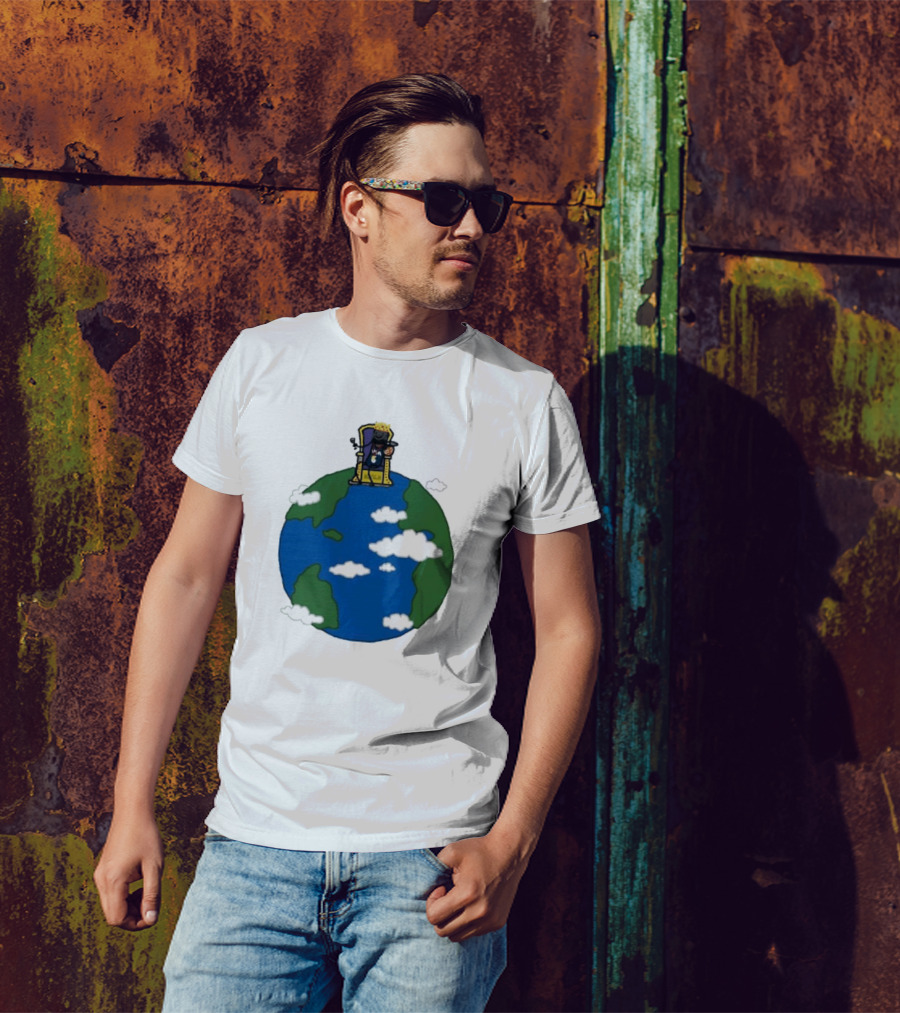 King Of The World James Throne On Earth T-Shirt
