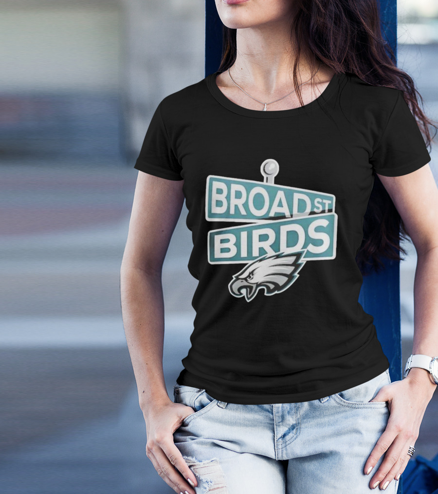 Philadelphia Eagles Broad St Birds Logo NFL Merchandising T-Shirt