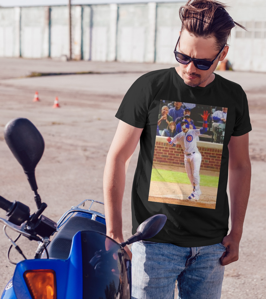 Javy Baez Chicago Cubs Blows A Bubble Hitting Second Home Run Baseball Action T-Shirt