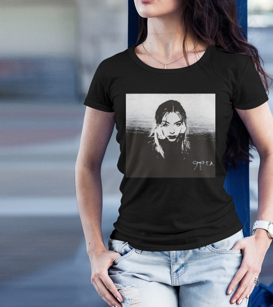 Eileen Alister The Alister E.A. Monochrome T-Shirt