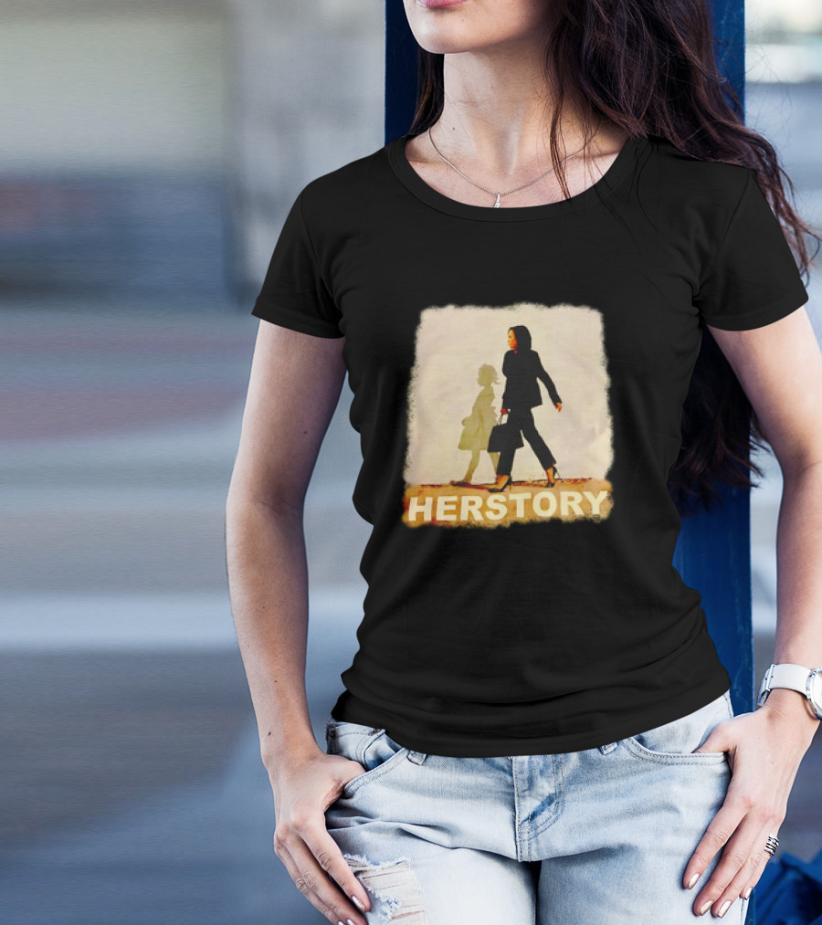 HERSTORY Kamala Harris Standing With Young Girl Shadow T-Shirt