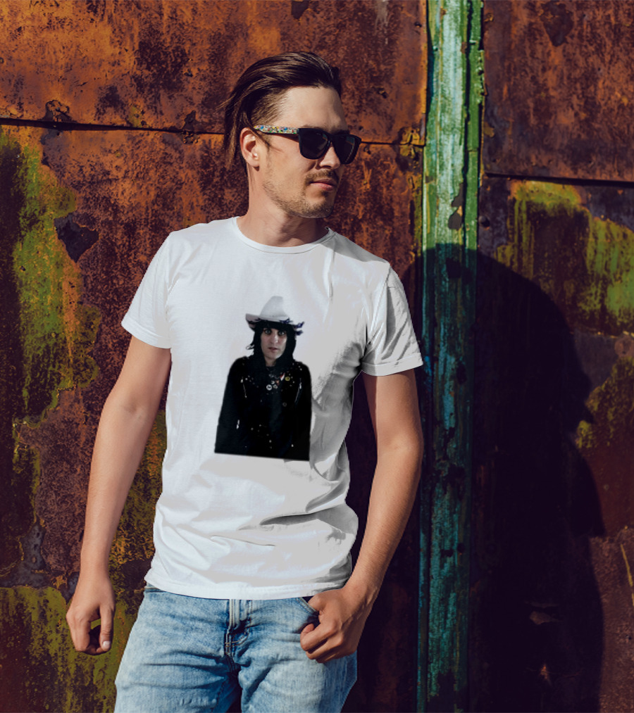 Noel Fielding Retro Cowboy Hat Fashion T-Shirt