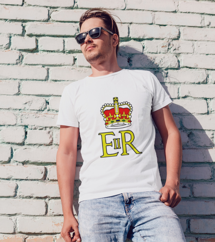 Elizabeth II ER Crown UK Monarch God Save The Queen Iconic Royal T-Shirt
