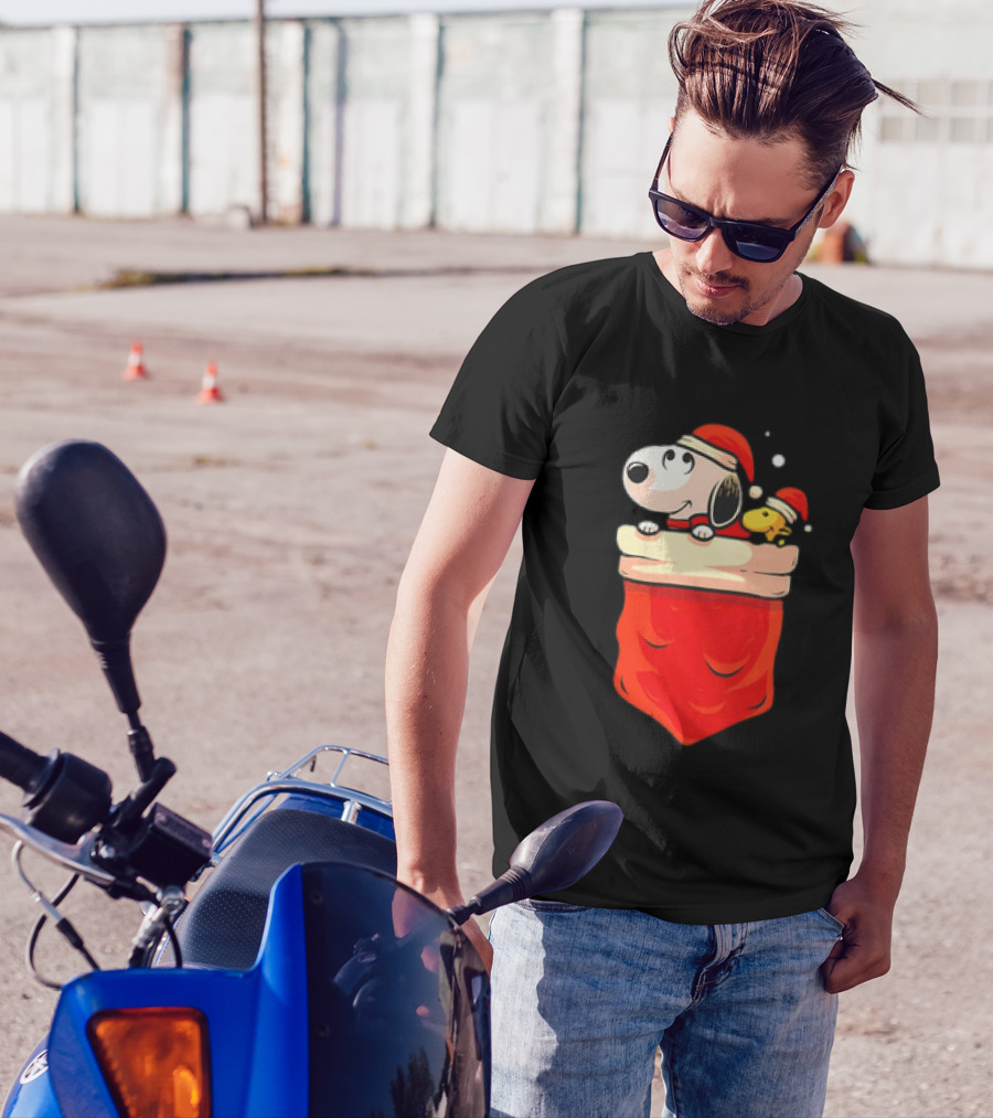 Snoopy And Woodstock Christmas Santa Hats In Red Pocket T-Shirt