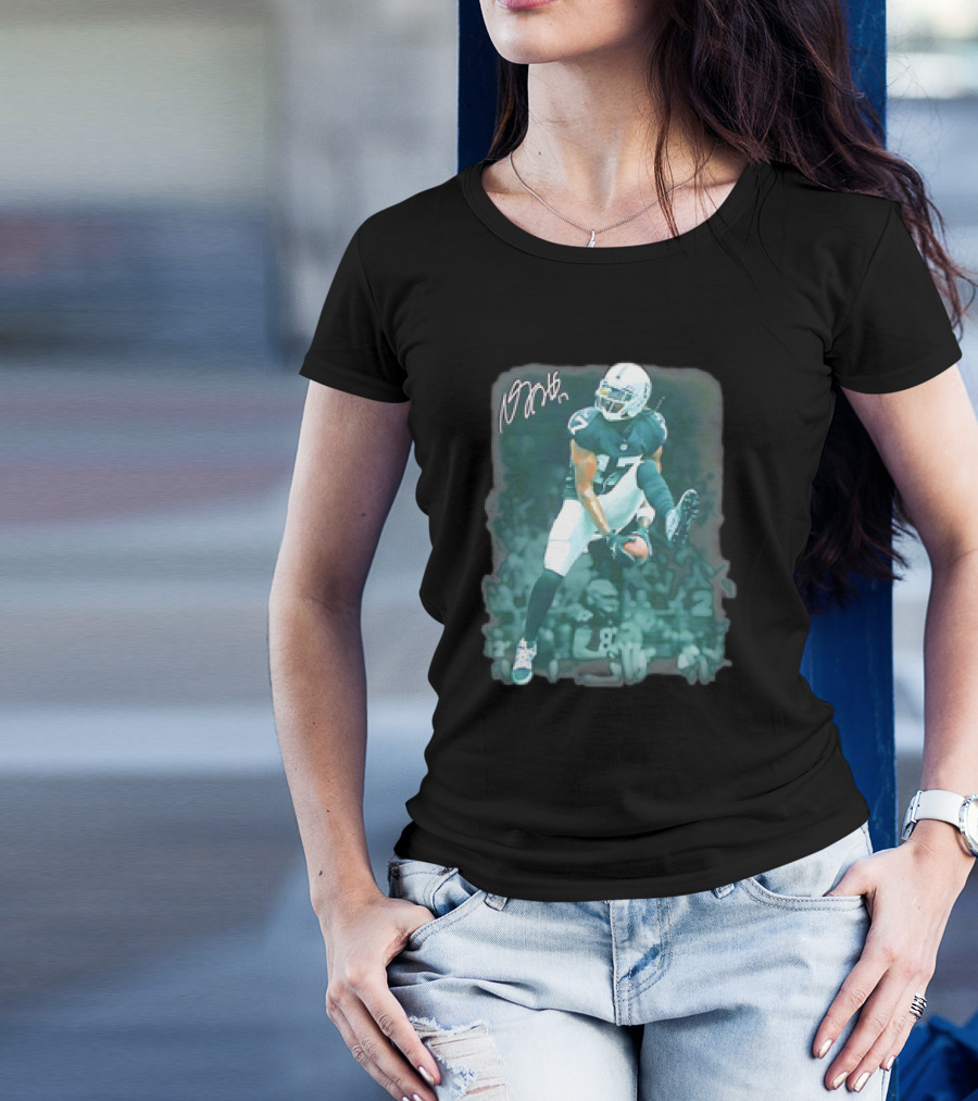 Davante Lavell Adams Leap For Glory Signature 17 Player Action Football T-Shirt