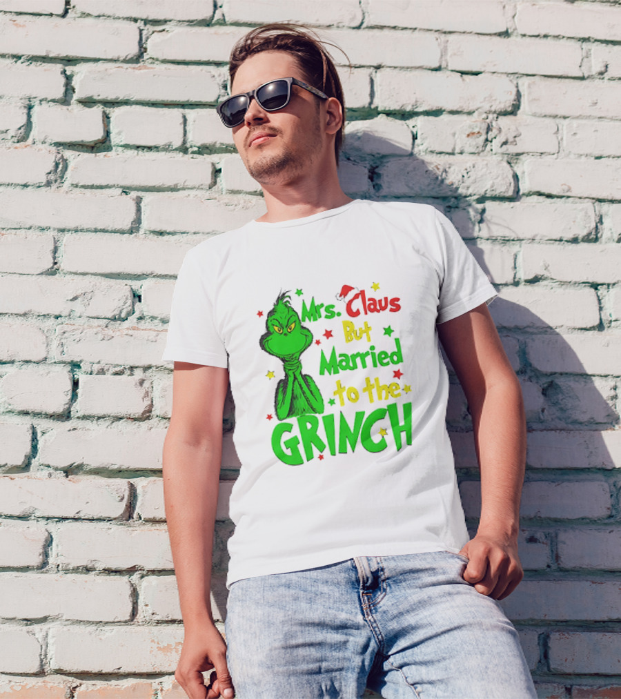 Mrs Claus But Married To The Grinch Green Character With Santa Hat And Stars T-Shirt