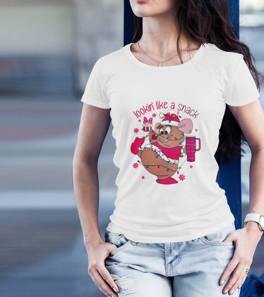 Lookin’ Like A Snack Christmas Mouse Holding Cupcake And Drink T-Shirt