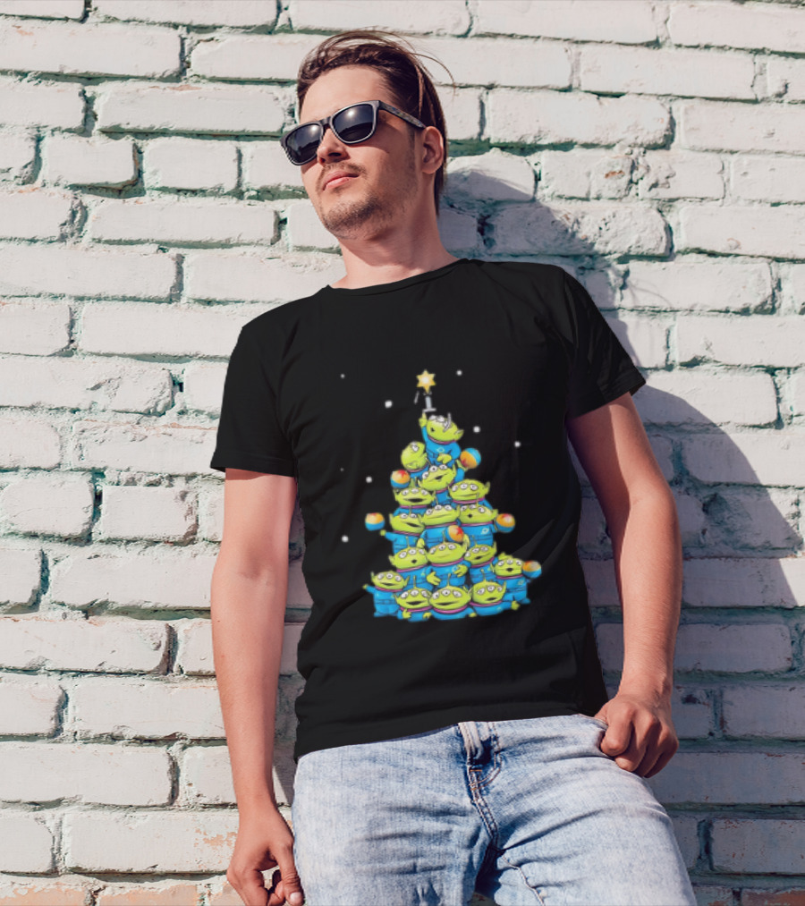 Toy Story Aliens Building Christmas Tree Tower T-Shirt