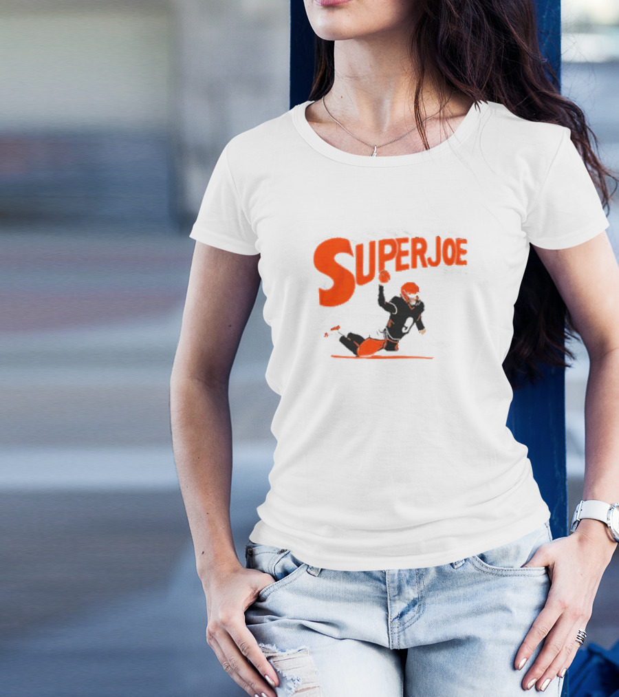 Superjoe Throw 9 Football Superstar T-Shirt