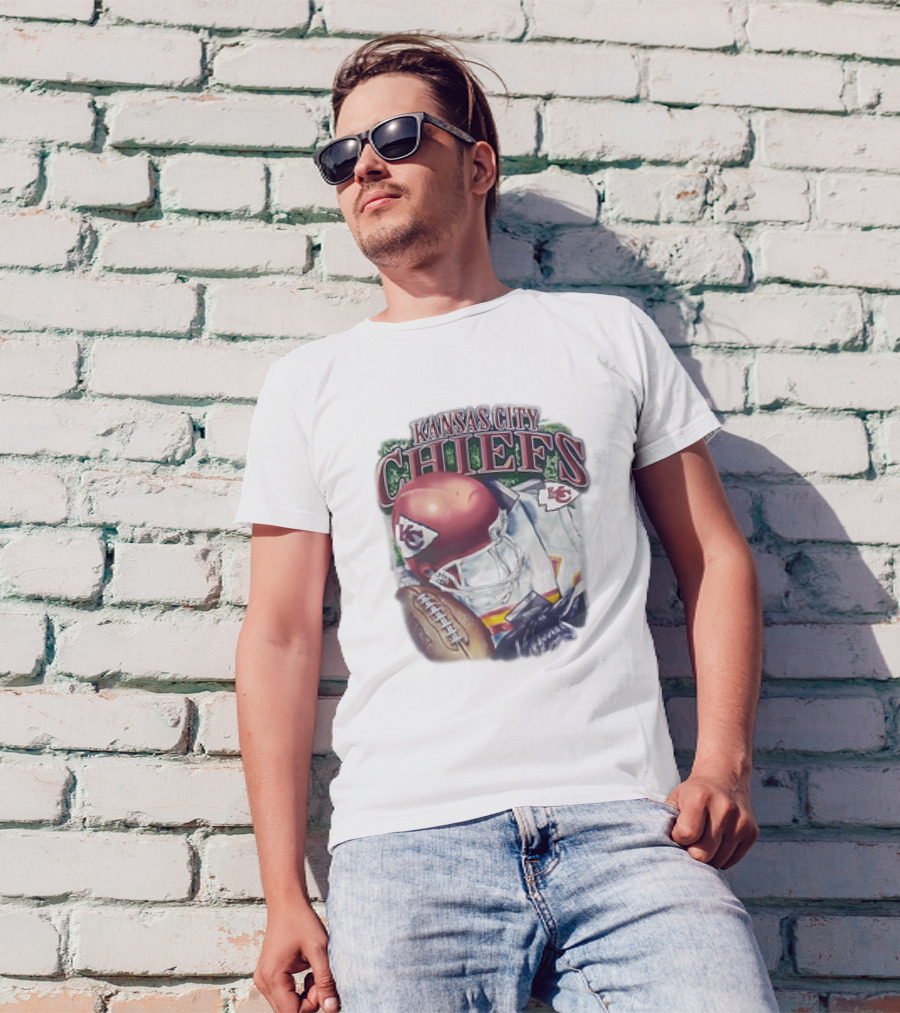 Kansas City Chiefs Helmet Football NFL KC Chiefs Est 1960 T-Shirt