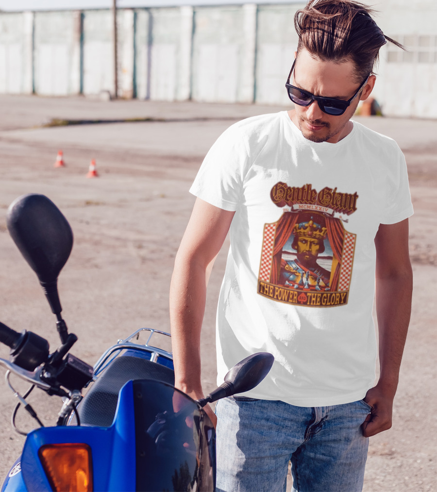 Gentle Giant MCMLXXIV The Power And The Glory King Chessboard Curtain T-Shirt