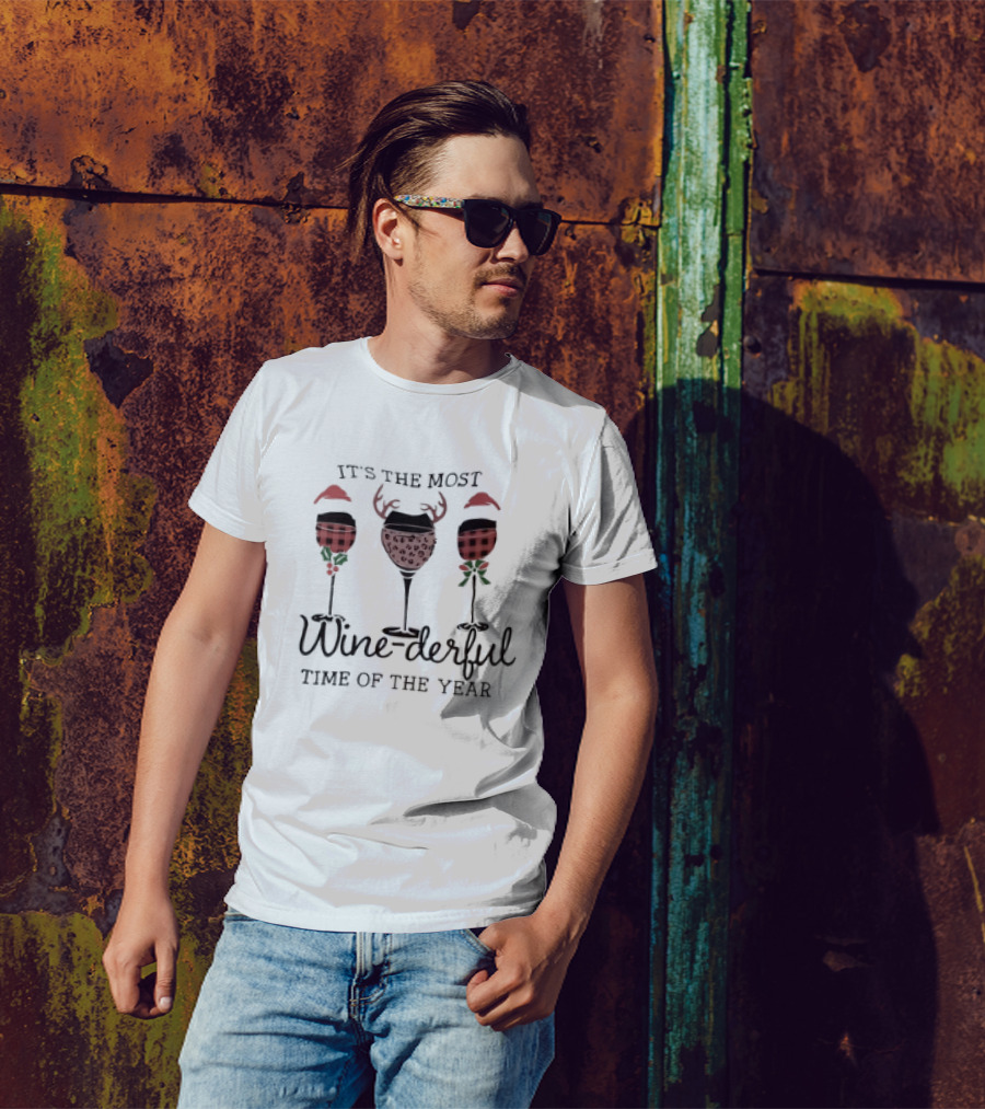 It's The Most Wine-derful Time Of The Year With Holiday-Themed Wine Glasses T-Shirt