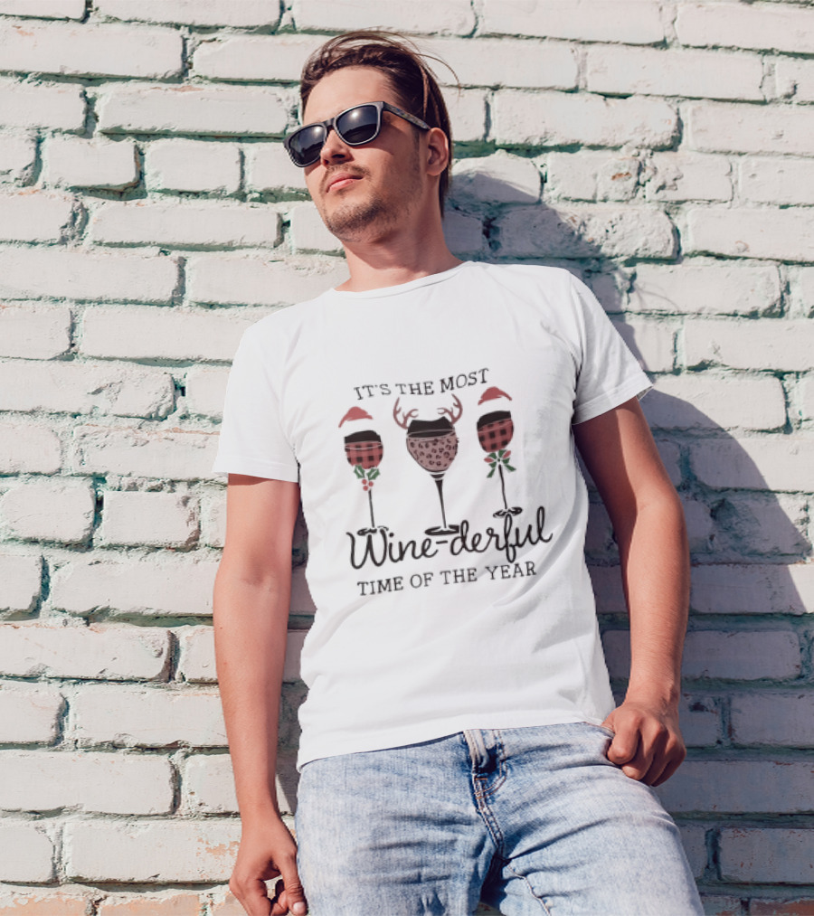 It's The Most Wine-derful Time Of The Year With Holiday-Themed Wine Glasses T-Shirt