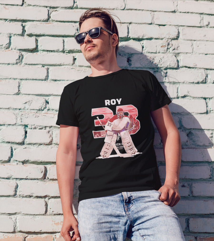 Patrick Roy 33 Montreal Hockey NHL Throwback Vintage Signature T-Shirt