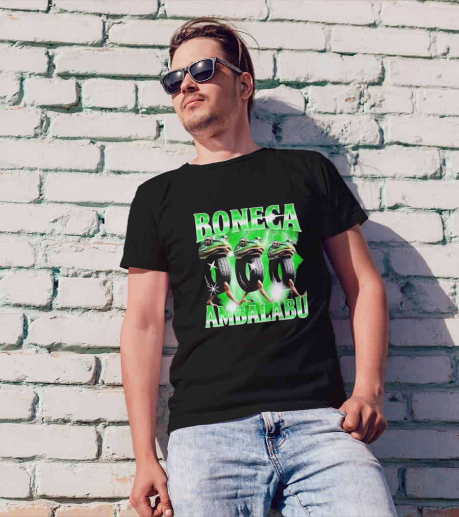 Boneca Ambalabu Frog Head With Tires And Green Lightning T-Shirt