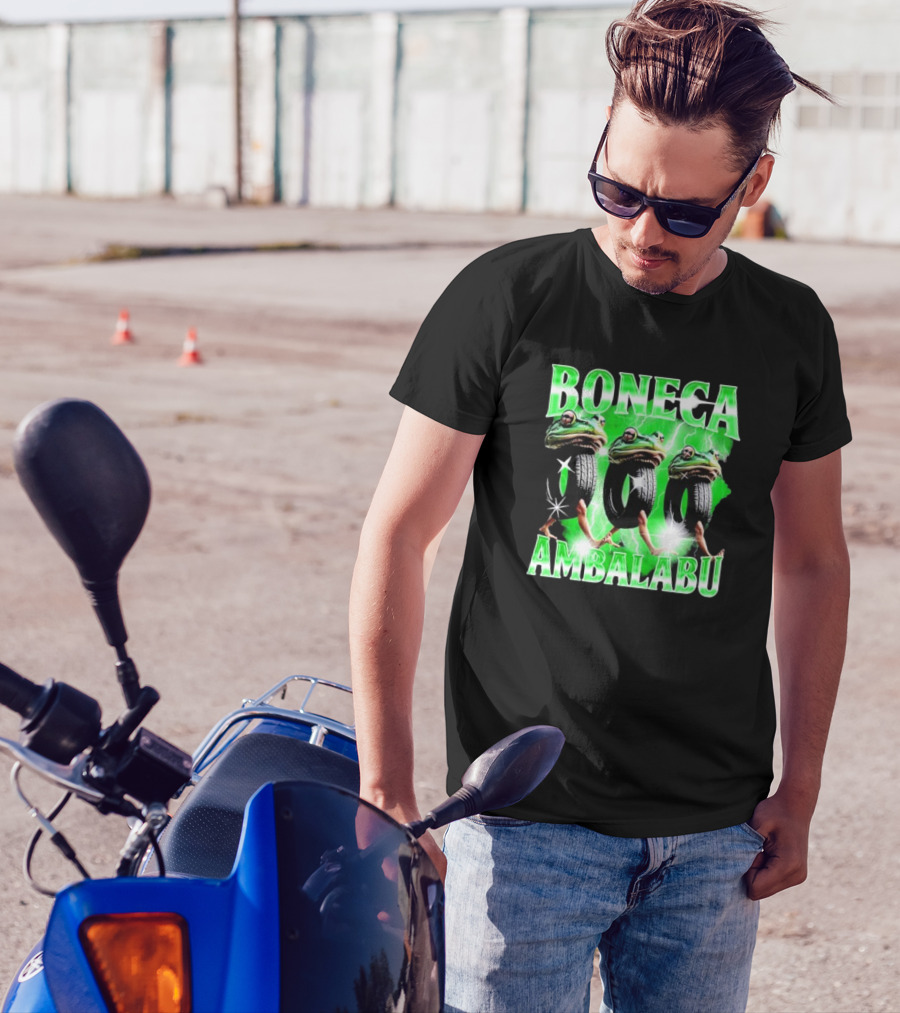 Boneca Ambalabu Frog Head With Tires And Green Lightning T-Shirt