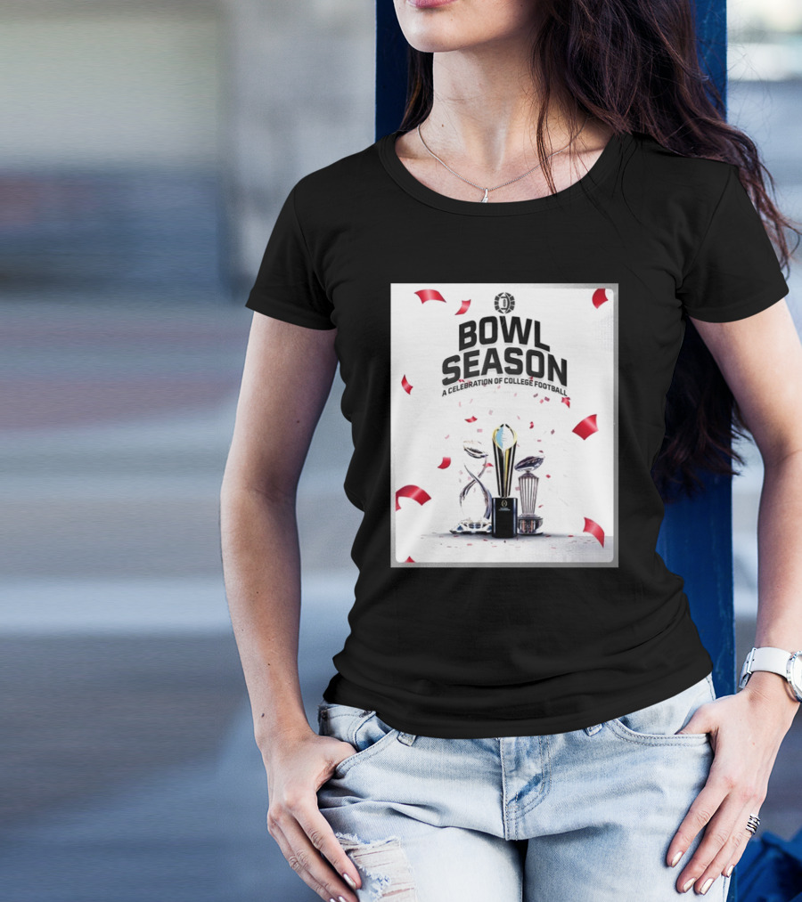 Bowl Season 2025 Celebration Of College Football Trophies And Confetti T-Shirt