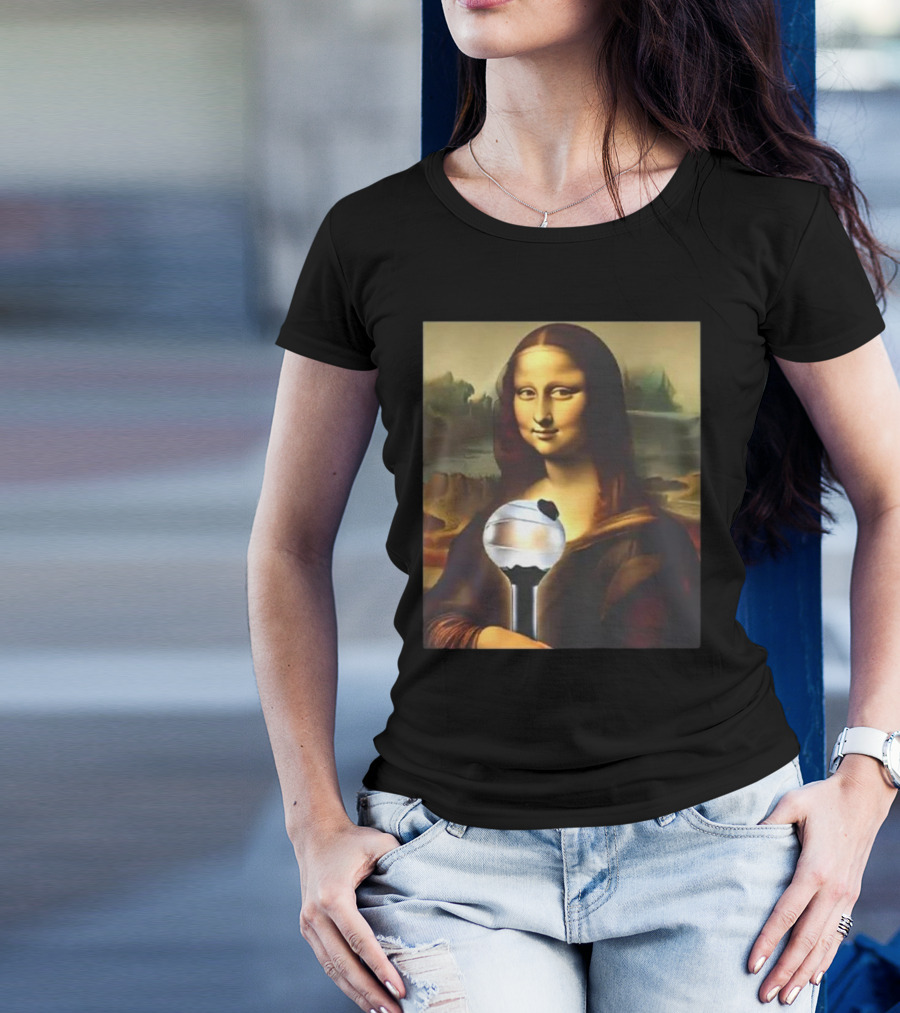 BTS J-hope Mona Lisa Holding ARMY Bomb T-Shirt