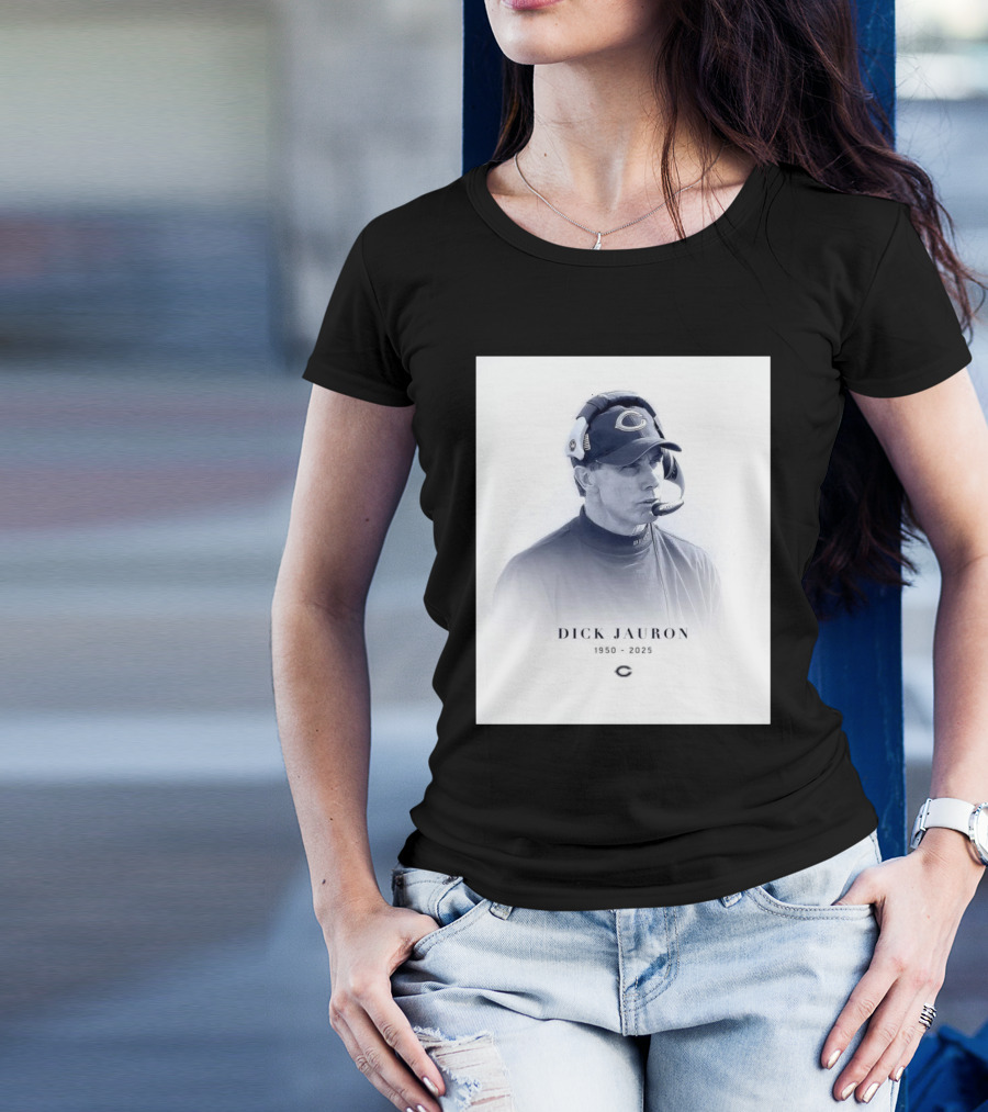 Chicago Bears RIP Former Bears Head Coach Dick Jauron 1950 – 2025 T-Shirt