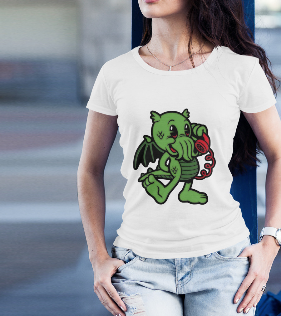 Chubby Cthulhu Phone Call Cartoon With Red Retro Telephone T-Shirt