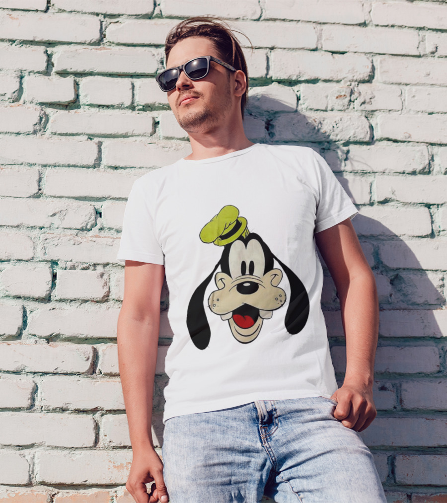 Yats Goofy Head Disney Character Face T-Shirt