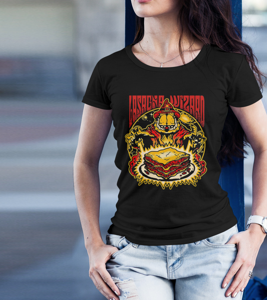 Lasagna Wizard Garfield Magic Plate Cosmic Cat Fantasy T-Shirt