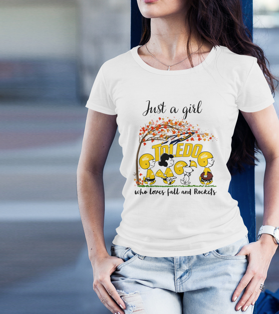 Just A Girl Who Loves Fall And Toledo Rockets Peanuts Cartoon T-Shirt