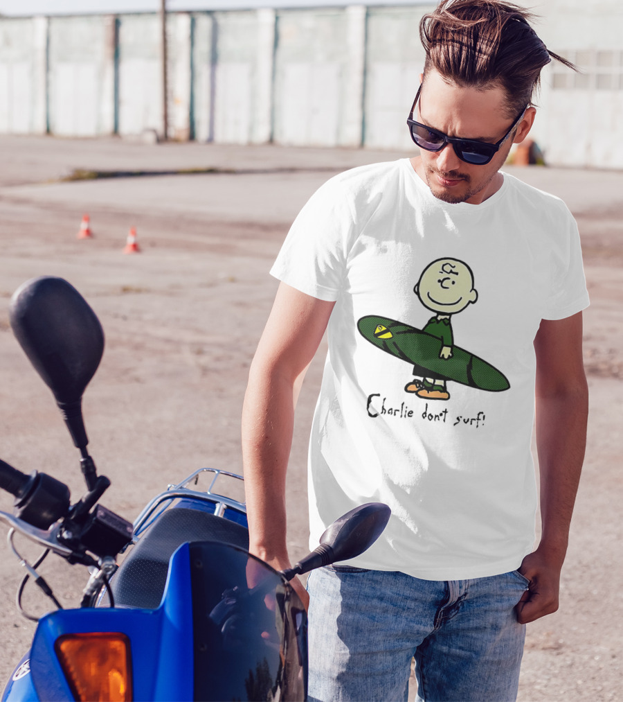 Charlie Brown Don't Surf Vintage T-Shirt