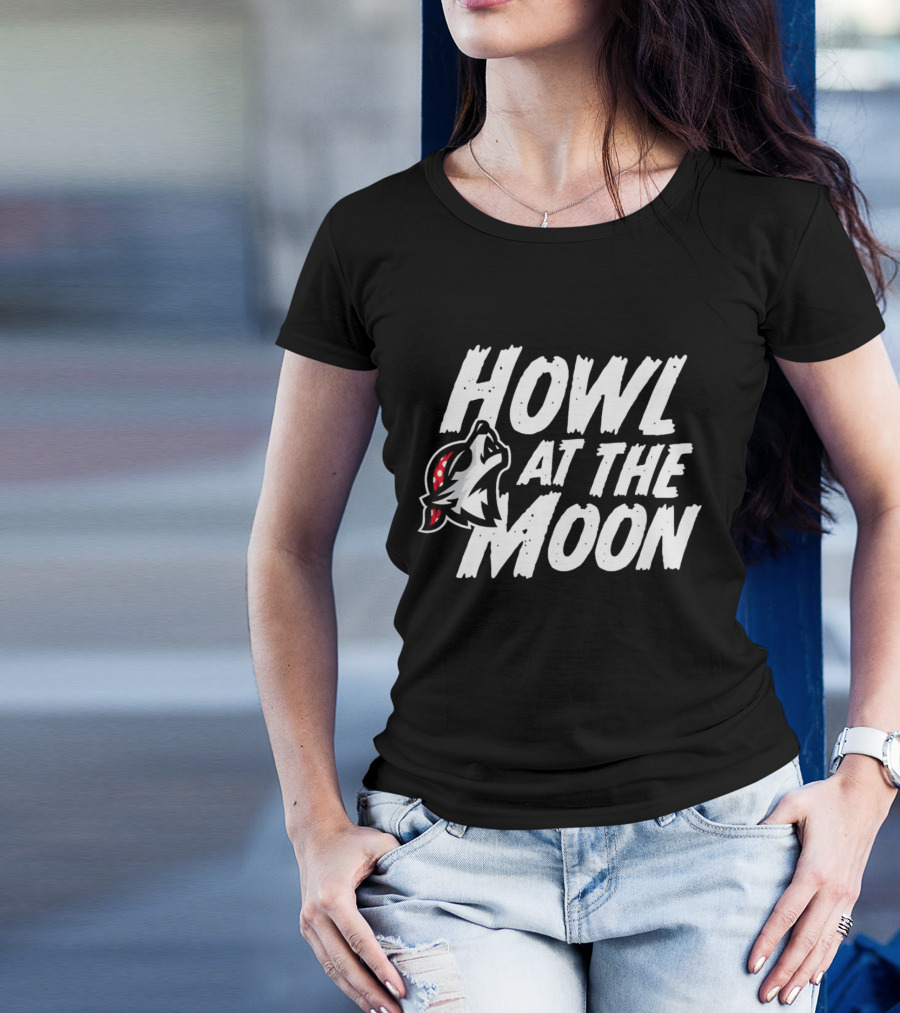 Erie Seawolves Howl At The Moon Wolf T-Shirt