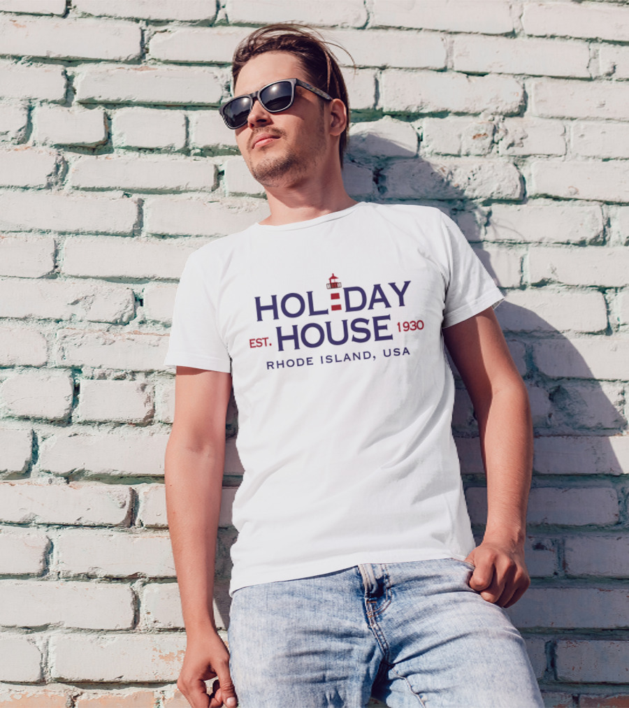 Holiday House Rhode Island USA Est 1930 Lighthouse Red Blue T-Shirt