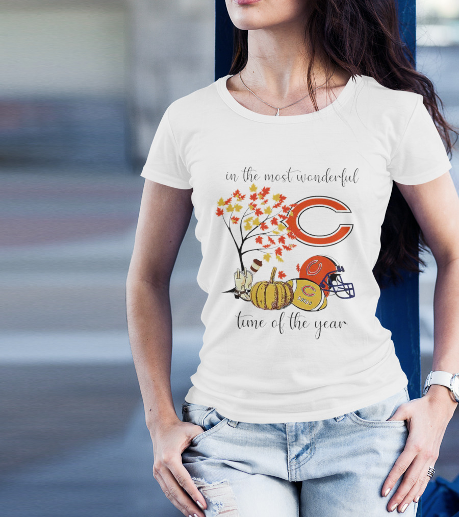 In The Most Wonderful Time Of The Year Chicago Bears Thanksgiving Helmets And Autumn Leaves T-Shirt