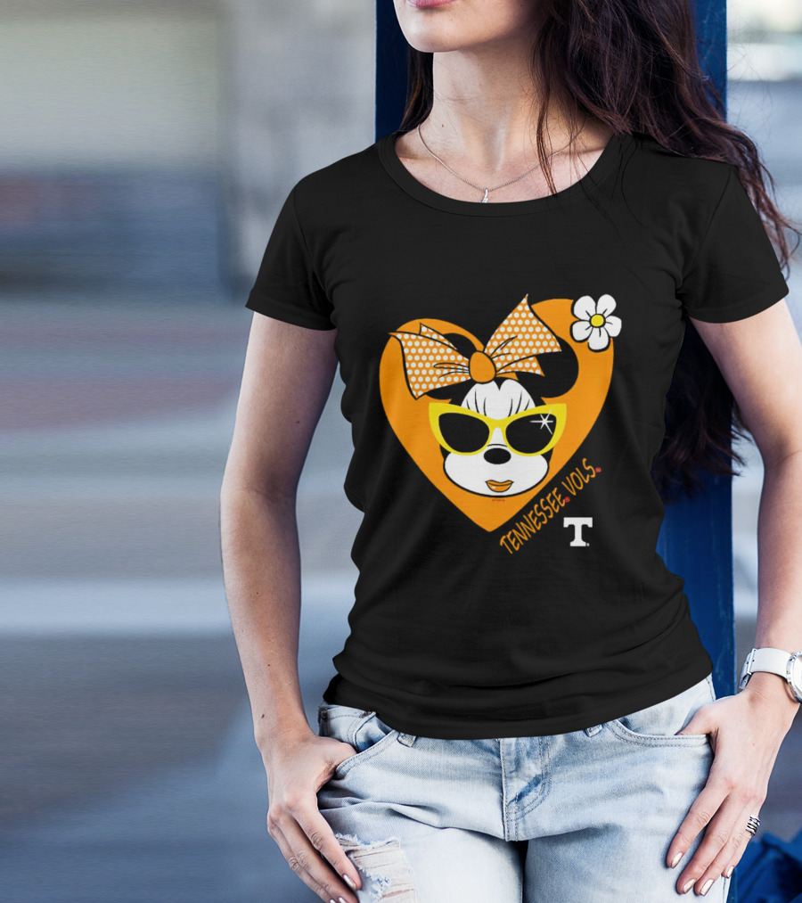 Minnie Mouse Tennessee Vols Heart And Sunglasses Fan T-Shirt