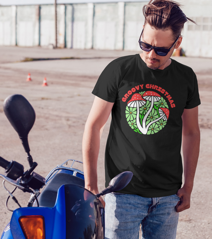 Groovy Christmas Psychedelic Mushrooms And Flowers T-Shirt